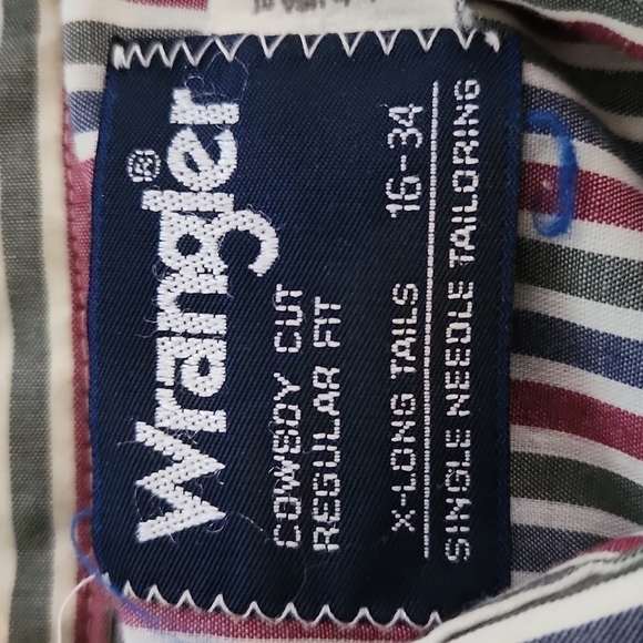 WRANGLER Multicolor Stripes Button-Up Dress Shirt - Picture 4 of 7